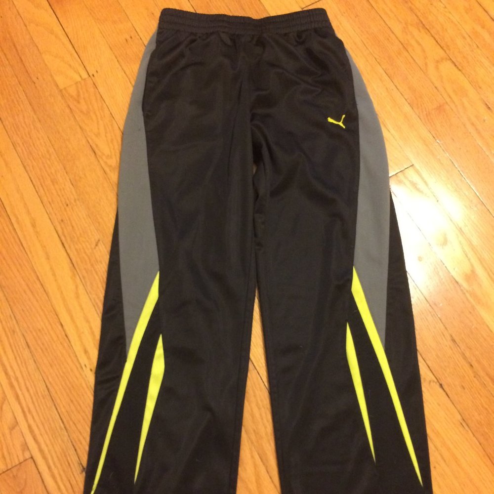 Boys XL Puma warm-ups